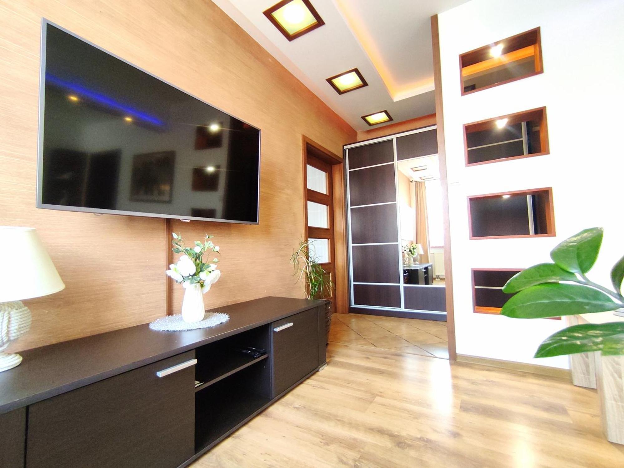 Whisper Apartment *
